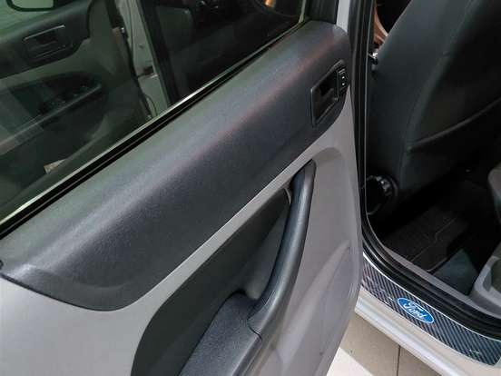FORD-FOCUS-2.0 GLX 16V FLEX 4P MANUAL FORD-FOCUS-2012
