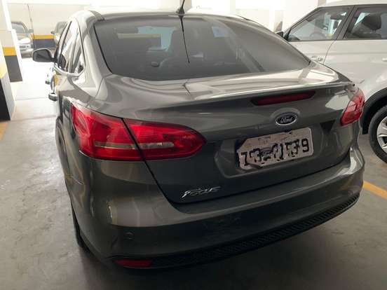 FORD-FOCUS-2.0 SE FASTBACK 16V FLEX 4P POWERSHIFT FORD-FOCUS-2017