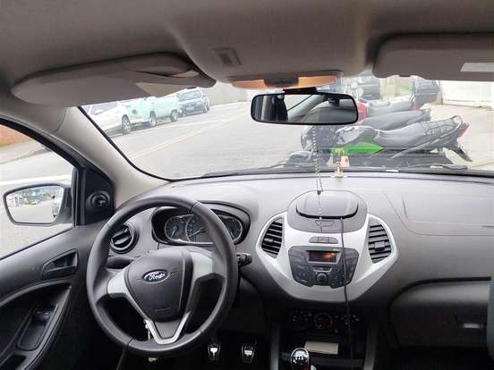 FORD-KA-1.0 TI-VCT FLEX SE TRAIL MANUAL FORD-KA-2018
