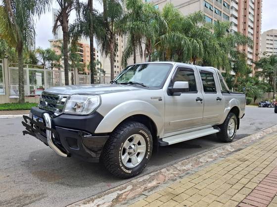 FORD RANGER 2.3 XLT 16V 4X2 CD GASOLINA 4P MANUAL