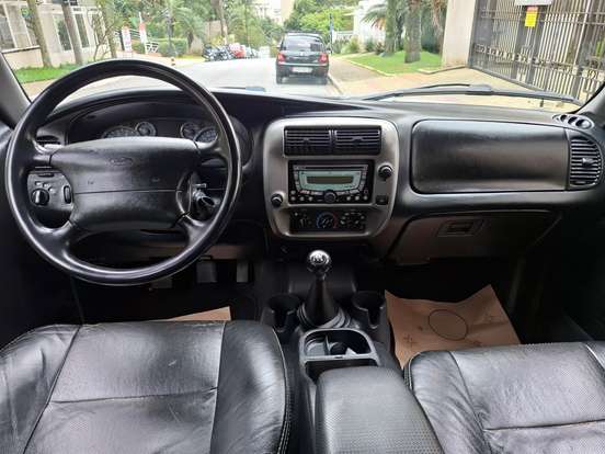 FORD-RANGER-2010