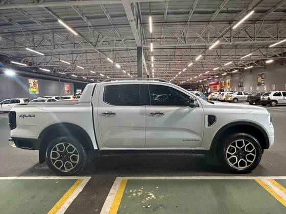 FORD RANGER 3.0 V6 TURBO DIESEL CD LIMITED 4X4 AUTOMÁTICO
