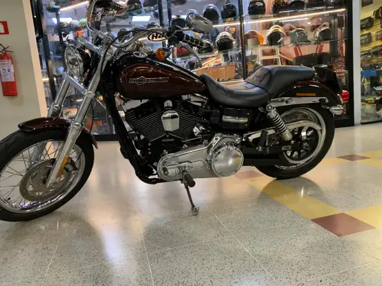 HARLEY-DAVIDSON-DYNA SUPER GLIDE CUSTOM HARLEY-DAVIDSON-DYNA SUPER GLIDE CUSTOM-2011