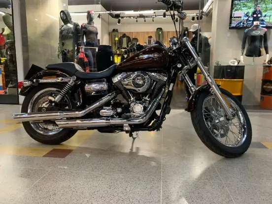 HARLEY-DAVIDSON-DYNA SUPER GLIDE CUSTOM HARLEY-DAVIDSON-DYNA SUPER GLIDE CUSTOM-2011