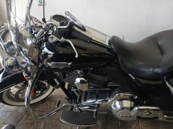 HARLEY-DAVIDSON-ROAD KING CLASSIC HARLEY-DAVIDSON-ROAD KING CLASSIC-2012
