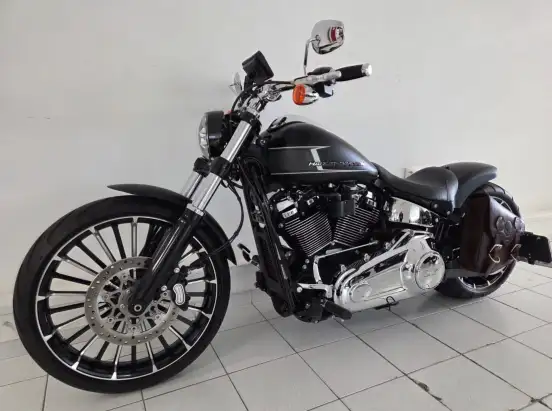 HARLEY-DAVIDSON-SOFTAIL BREAKOUT HARLEY-DAVIDSON-SOFTAIL BREAKOUT-2023