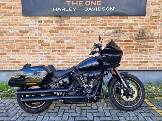 HARLEY-DAVIDSON LOW RIDER ST 