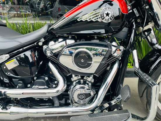 HARLEY-DAVIDSON-SOFTAIL FAT BOY 117-2025