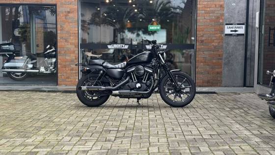 HARLEY-DAVIDSON SPORTSTER XL 883N IRON 