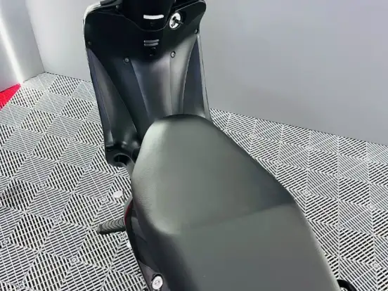 HONDA-BIZ 125 ES HONDA-BIZ 125 ES-2011