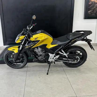 HONDA-CB 300F TWISTER ABS HONDA-CB 300F TWISTER ABS-2023