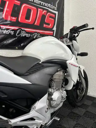 HONDA-CB 300R ABS-2011