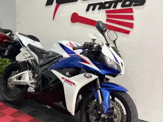 HONDA-CBR 600RR HONDA-CBR 600RR-2011