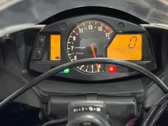 HONDA-CBR 600RR HONDA-CBR 600RR-2011