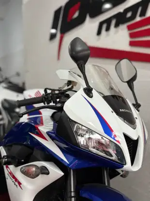 HONDA-CBR 600RR-2011