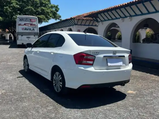 HONDA-CITY-1.5 LX 16V FLEX 4P AUTOMÁTICO HONDA-CITY-2014