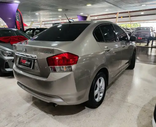 HONDA-CITY-2010