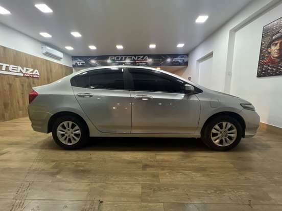 HONDA-CITY-2012