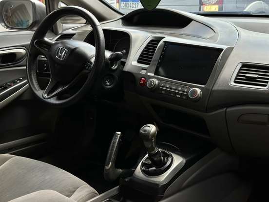 HONDA-CIVIC-2009