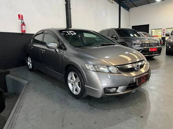HONDA CIVIC 1.8 LXS 16V FLEX 4P MANUAL