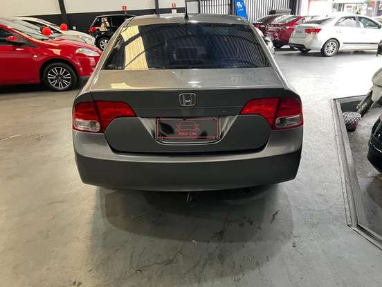 HONDA-CIVIC-1.8 LXS 16V FLEX 4P MANUAL HONDA-CIVIC-2010