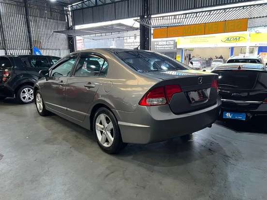 HONDA-CIVIC-2010