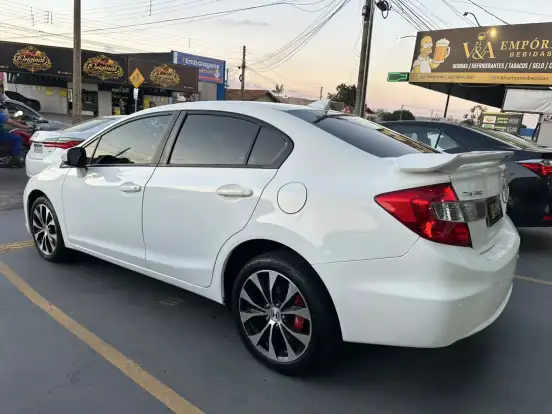 HONDA-CIVIC-2015