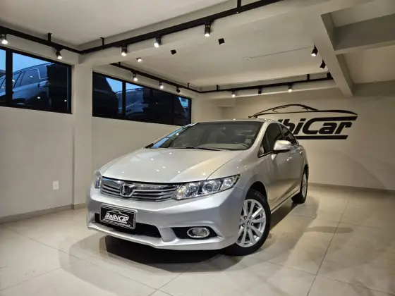 HONDA CIVIC 2.0 LXR 16V FLEX 4P AUTOMÁTICO
