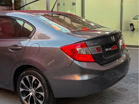 HONDA-CIVIC-2.0 LXR 16V FLEX 4P AUTOMÁTICO HONDA-CIVIC-2014