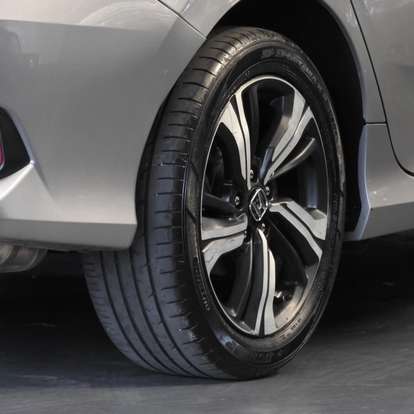 HONDA-CIVIC-2018