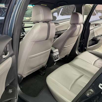 HONDA-CIVIC-2021