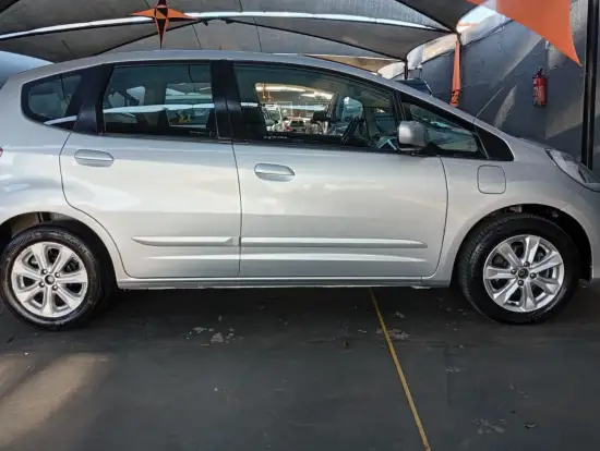 HONDA-FIT-2013