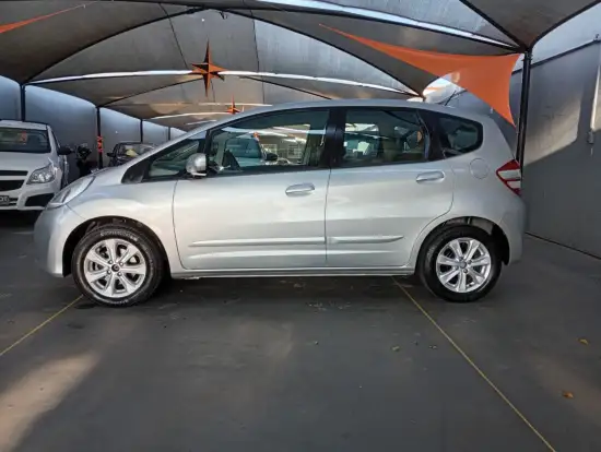 HONDA-FIT-2013