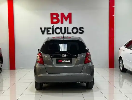 HONDA-FIT-2009