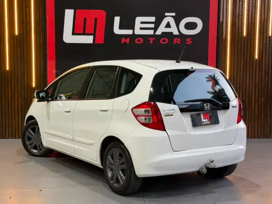 HONDA-FIT-2009