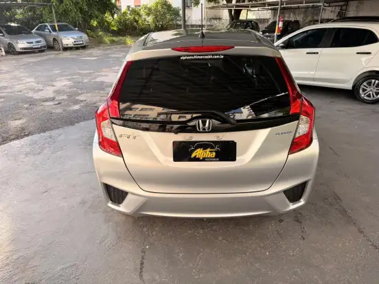 HONDA-FIT-2015