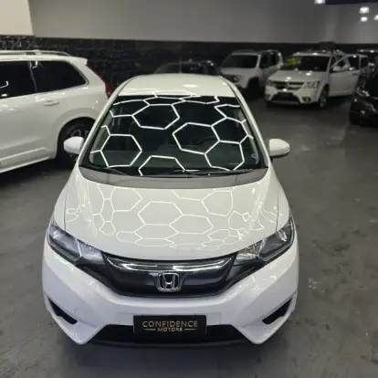 HONDA-FIT-2016