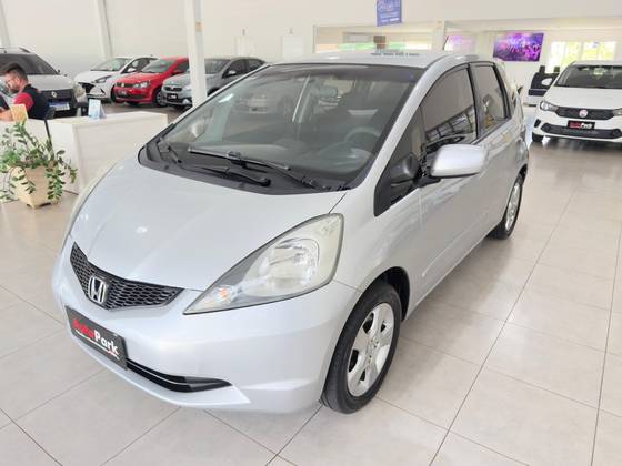 HONDA FIT 1.4 LX 16V FLEX 4P MANUAL