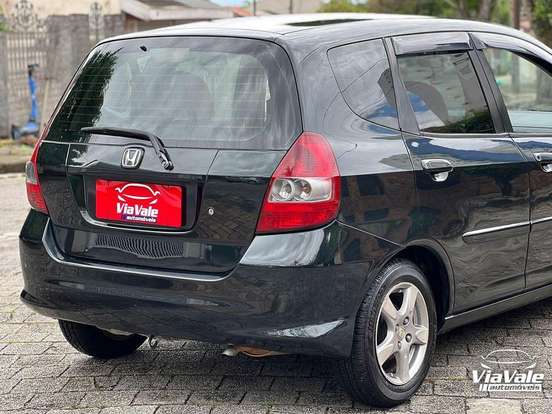 HONDA-FIT-2006