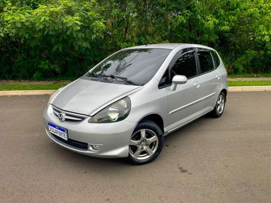 HONDA-FIT-2006