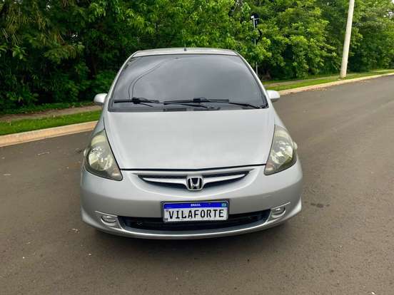 HONDA-FIT-2006