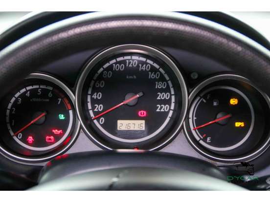 HONDA-FIT-2003