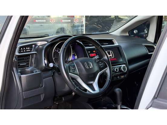 HONDA-FIT-2017