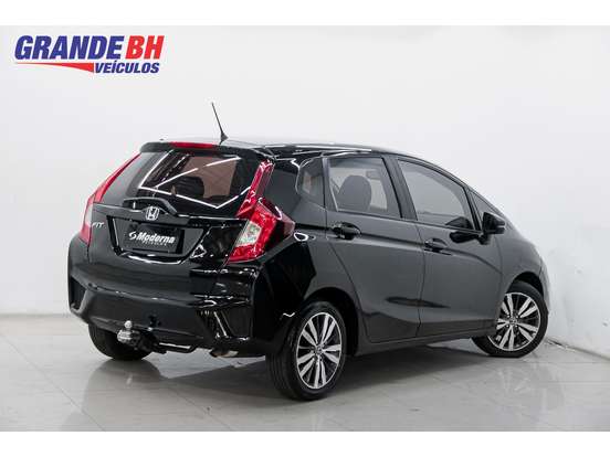HONDA-FIT-2016