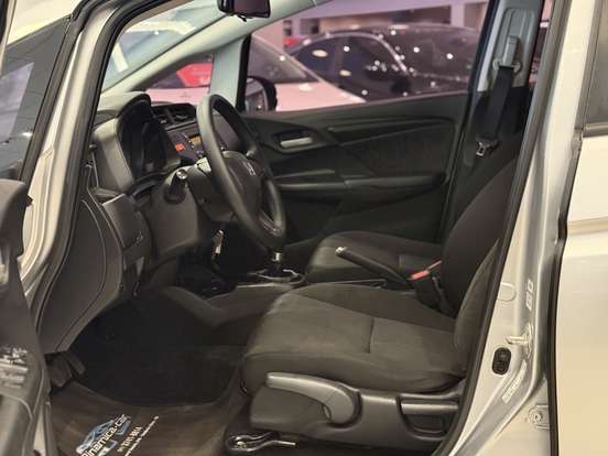 HONDA-FIT-2015