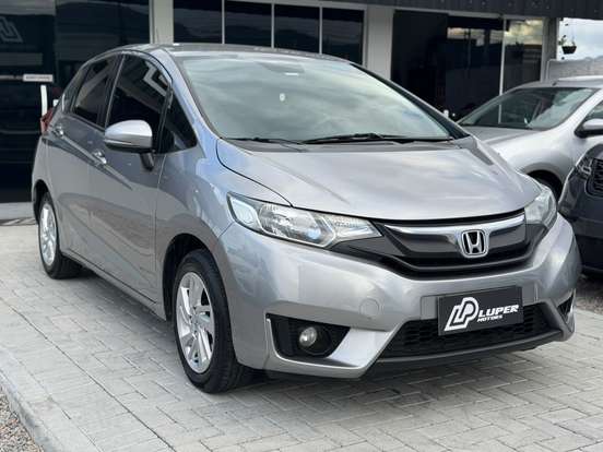 HONDA-FIT-2015