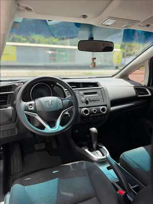 HONDA-FIT-2016