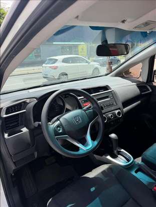 HONDA-FIT-2016