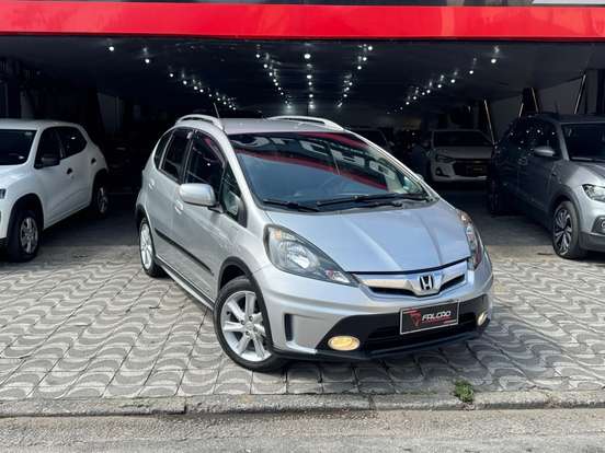HONDA-FIT-2013