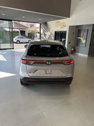 HONDA-HR-V-2023